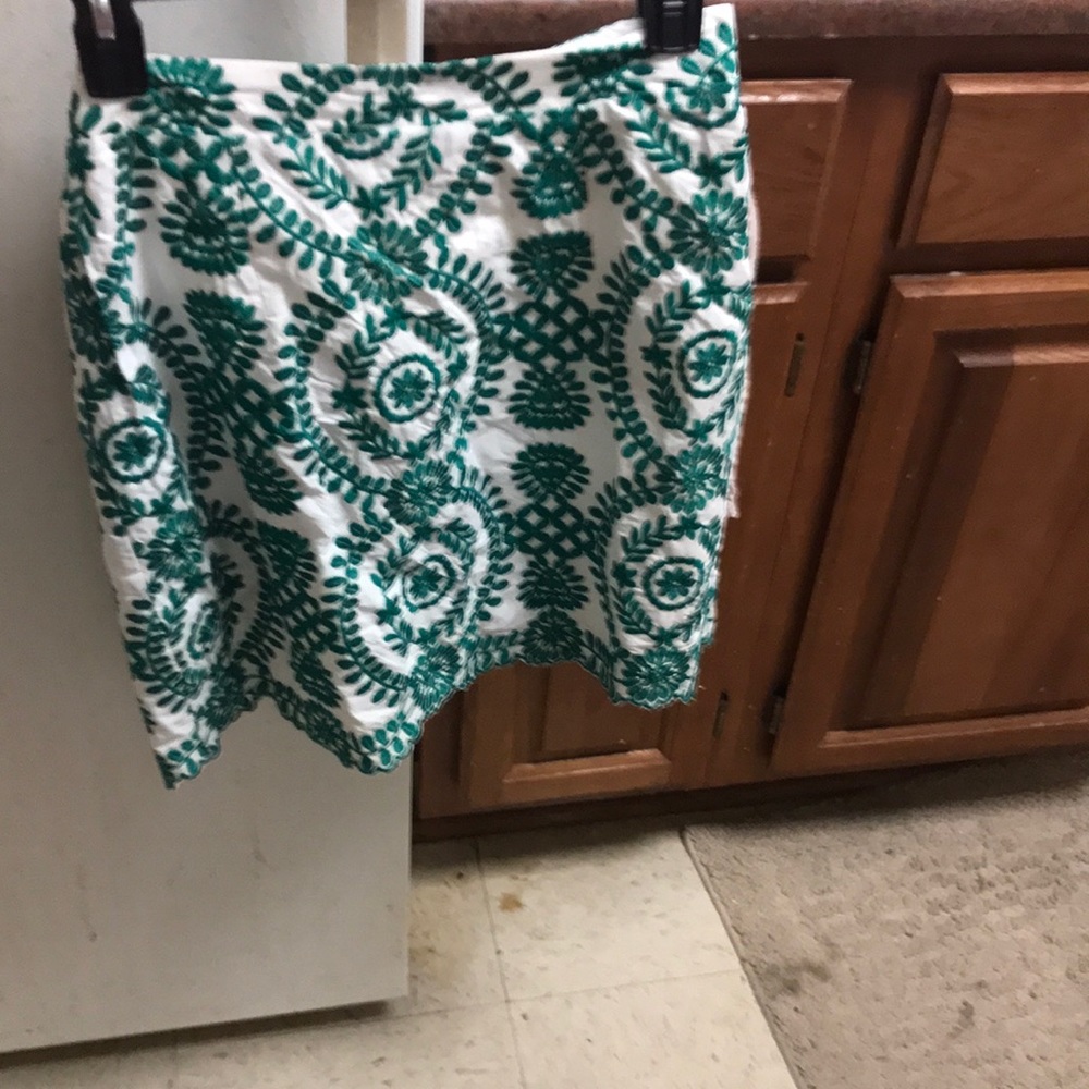 Cute green skirt